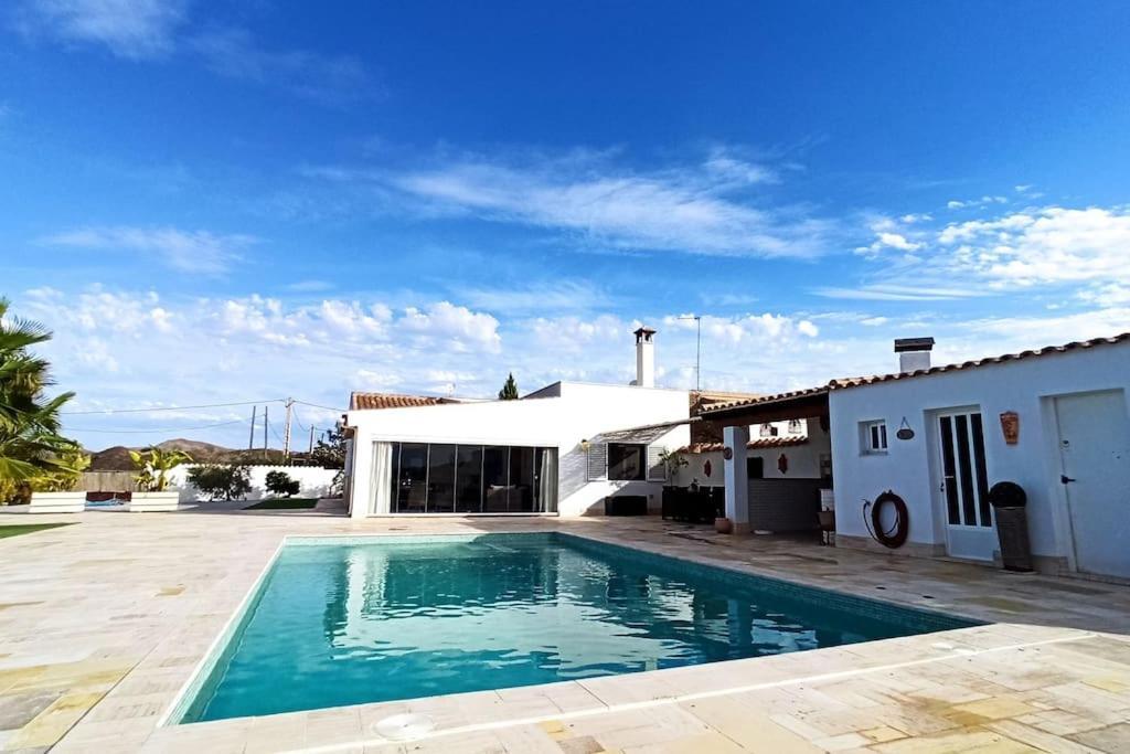 Casa Rural Las Golondrinas 후에르칼-오베라 외부 사진